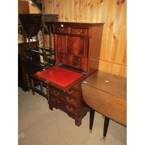 636 - REPRODUCTION SECRETAIRE CABINET