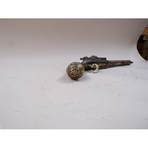 1454 - CONTINENTAL 18c STYLE FLINTLOCK PISTOL 48cms L WITH 29