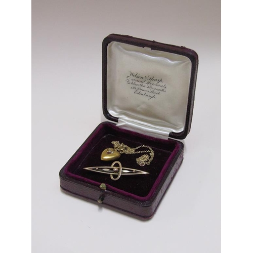 1486 - 9ct GOLD BAR BROOCH AND A GOLD DIAMOND SET HEART PENDANT ON CHAIN, 5.6g TOTAL WEIGHT