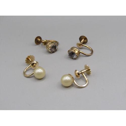 1591 - TWO PAIRS OF 9ct GOLD EARRINGS, 3.8g