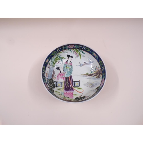 1814 - ORIENTAL PORCELAIN BOWL DECORATED WITH FIGURES, 26CM DIAM