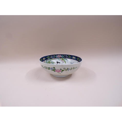 1814 - ORIENTAL PORCELAIN BOWL DECORATED WITH FIGURES, 26CM DIAM