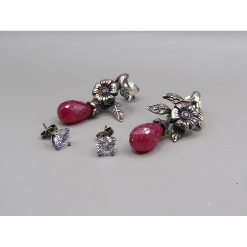 1625 - SILVER RUBY EARRINGS