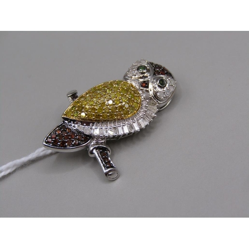 1639 - SILVER FANCY DIAMOND OWL BROOCH