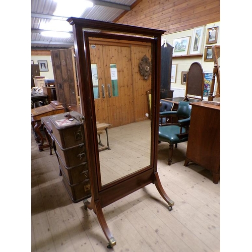 1924 - EDWARDIAN MAHOGANY CHEVAL MIRROR ON CASTORS, 174CM X 79CM