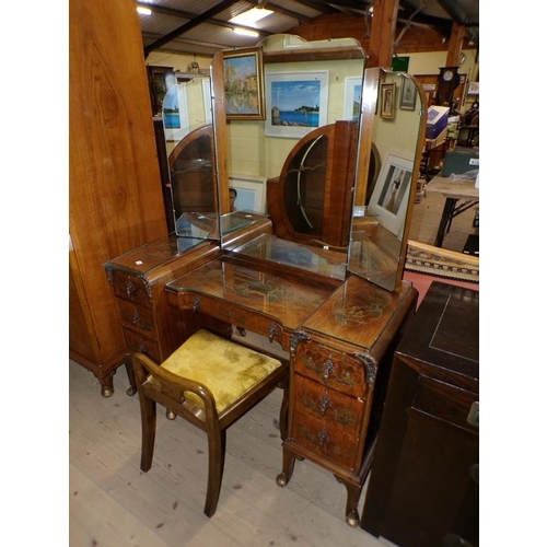 1957 - EARLY 20c FIGURED WALNUT CHINOISSERIE DECORATED FOUR PIECE SUITE COMPRISING DRESSING TABLE, DOUBLE W... 