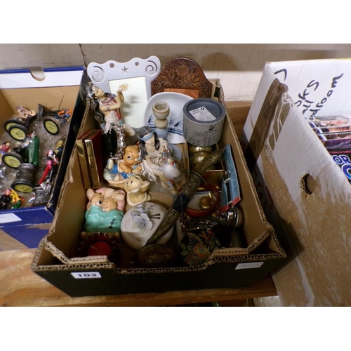 103 - BOX OF MISC TO INCL FIGURES, PHOTO FRAMES, COSTUME JEWELLERY ETC