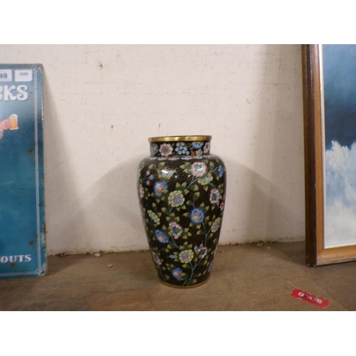 51 - ORIENTAL CLOISSONIE VASE