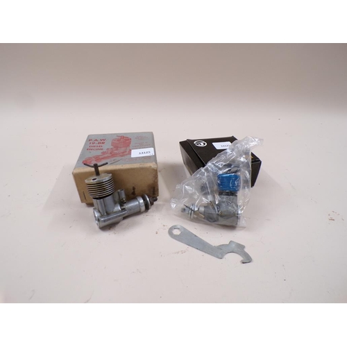 1337 - BOXED MODEL ENGINES - TWO PAW 19/BV DIESEL ENGINE