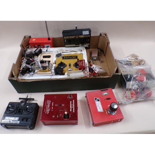 1353 - BOX OF RADIO CONTROLLED CONTROLLERS