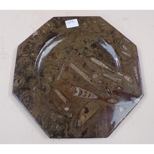 1391 - POLISHED FOSSILISED STONE DISH, 29CM W