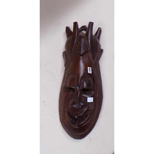 1406 - LARGE CARVED AFRICAN MASK, 61CM L