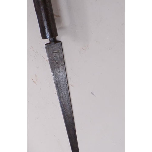 1437 - BAYONET, 54CM L