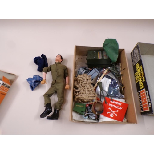 1285A - ACTION MAN FIELD COMMANDER AND ADVENTURER - BOXED