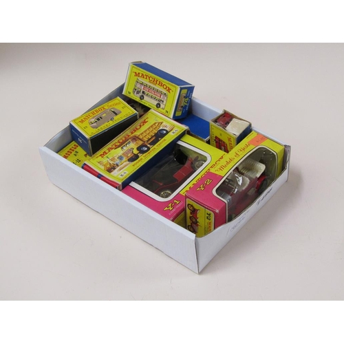 1496 - BOX OF NINE BOXED & UNBOXED MATCHBOX VEHICLES TO INC. MATCHBOX SERIES 23 CARAVAN TRAILER, 40 LONG DI... 