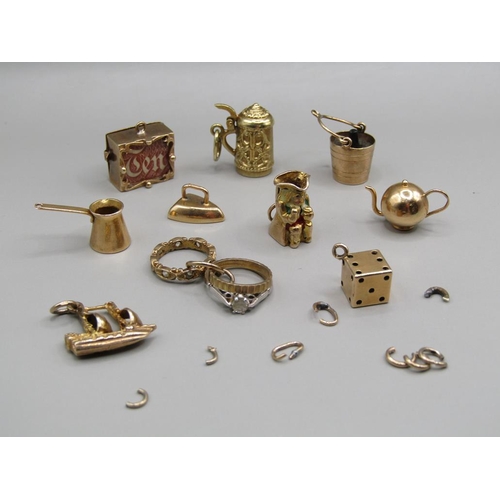 1543 - COLLECTION OF TEN GOLD CHARMS TO INC. TOBY JUG, BEER STEIN, DICE, IRON ETC. 21.5g