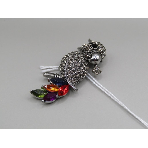 1592 - CRYSTAL PARROT BROOCH