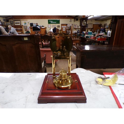 1380 - MAHOGANY CASED BRASS MANTEL CLOCK BY GUSTAV BECKER, 33CM H