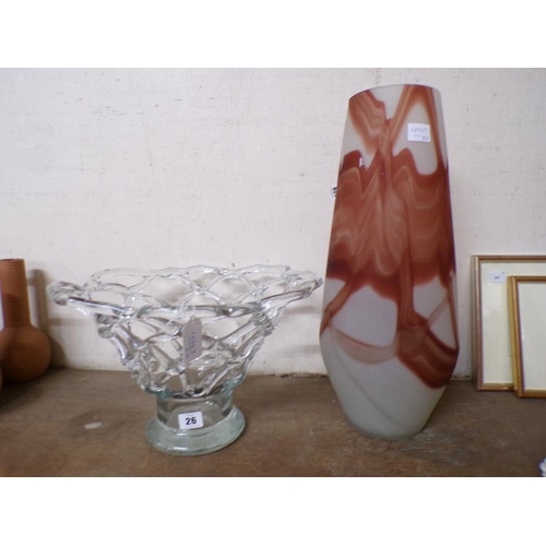 26 - ART GLASS BOWL, CENTRE PIECE BOWL