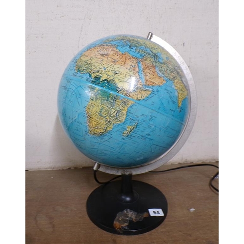 54 - WORLD GLOBE