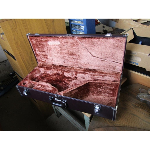 570 - YAMAHA SAXOPHONE CASE