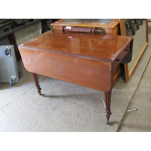 578 - MAHOGANY DROP LEAF TABLE