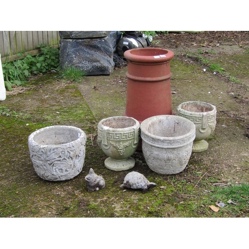 1037 - CHIMNEY POT AND FOUR GARDEN POTS