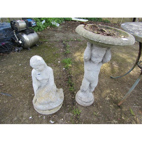 1040 - GARDEN STATUE AND A BIRD BATH