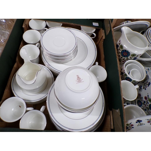 300 - ROYAL DOULTON SIMPLICITY WARES