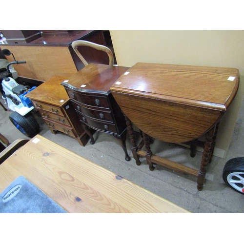 607 - GATELEG TABLE AND TWO CHESTS OF DRAWERS