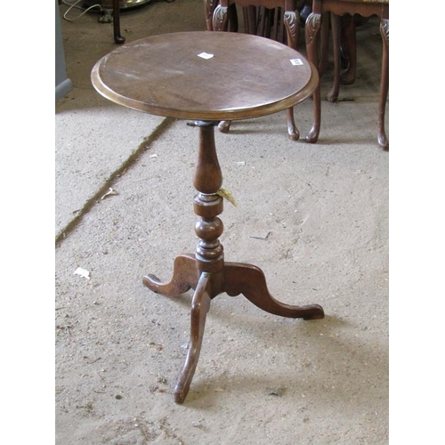 616 - MAHOGANY TRIPOD TABLE