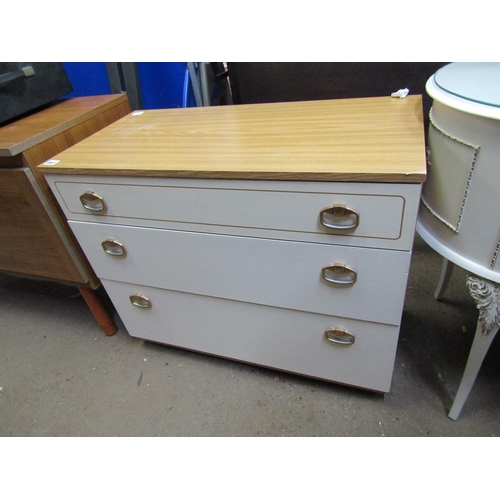 661 - THREE DRAWER CHEST