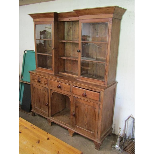 706 - LARGE VICTORIAN PINE DRESSER