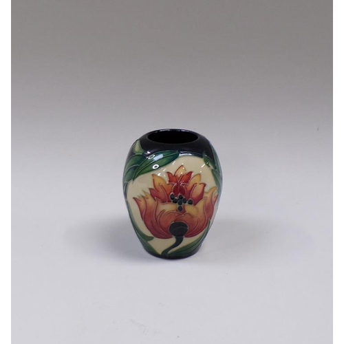 1849 - MOORCROFT FIRE FLOWER VASE, 11CM H