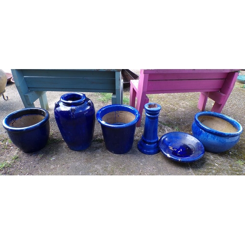 951 - QTY OF BLUE GLAZED POTS