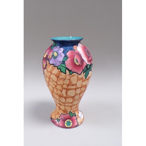 1867 - LOSOL WARE RIPON VASE, 21CM H