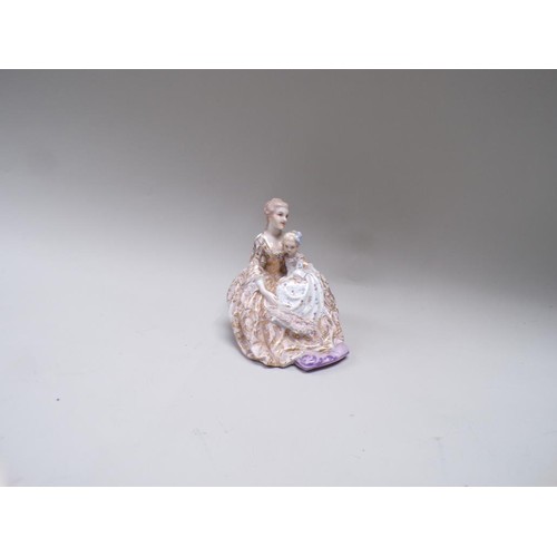 231 - BOX OF MISC TO INCL MEISSEN FIGURE GROUP