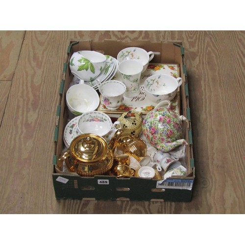 489 - BOX OF TEAWARES TO INCL CHINTZ TEAPOT