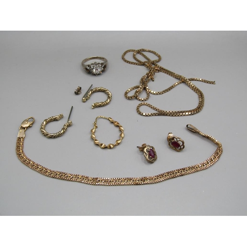 1556 - SMALL BOX OF 9ct (12g) AND OTHER JEWELLERY