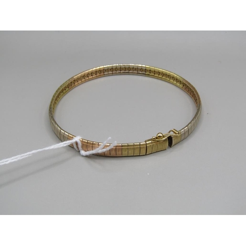 1567 - 18ct GOLD TRI COLOUR BRACELET, 15.9g