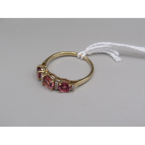 1618 - YELLOW GOLD PINK SAPPHIRE - RING Q