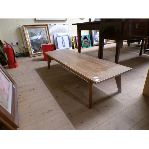 1944 - TEAK LOW TABLE 139 x 13 cms