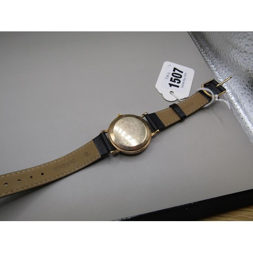 1507 - SMITHS EVEREST 9ct GOLD GENTS WATCH ON LEATHER STRAP