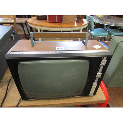 815 - PORTABLE TV