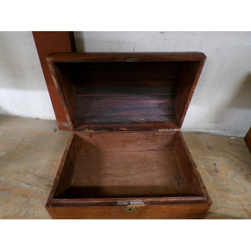 104 - TEAK DOME TOP BOX