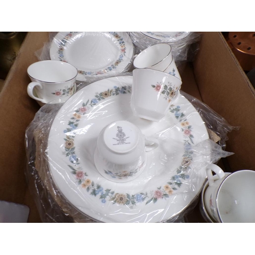 305 - ROYAL DOULTON PASTEL TEA/TABLEWARES