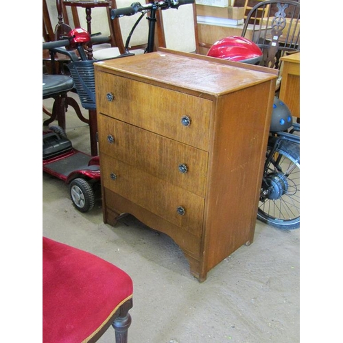 602 - CHEST OF THREE DRAWERS