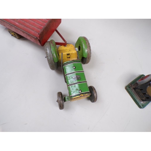 1359 - METTOY TIN PLATE TRACTOR AND A TRAILOR; SMALL MODEL MINOR STEAM FACTORY