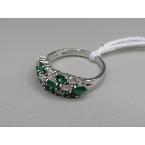 1541 - 18ct GOLD DIAMOND AND EMERALD RING SIZE N