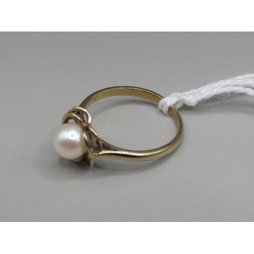 1546 - 9ct GOLD PEARL SET RING SIZE O